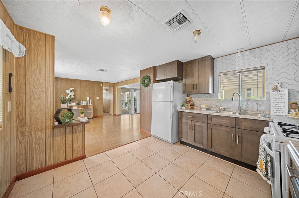 1441 Paso Real Avenue 237