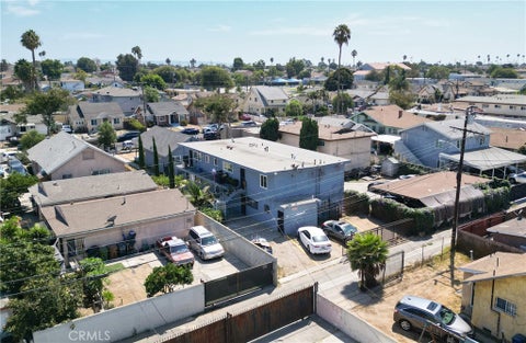 Photo of 1035 W 107th ST, Los Angeles, CA 90044 (MLS # MB26180974)