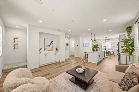 MLS: AR26117377