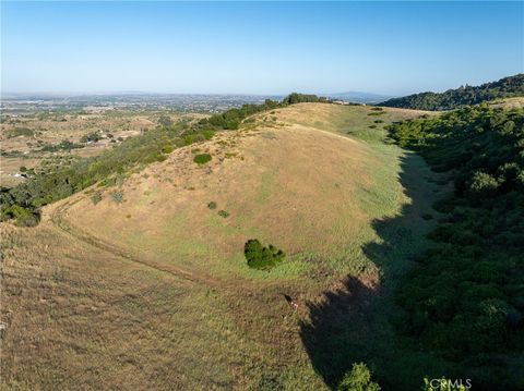 Tiny photo for 2762 Adelaida Road, Paso Robles, CA 93446 (MLS # NS26099588)