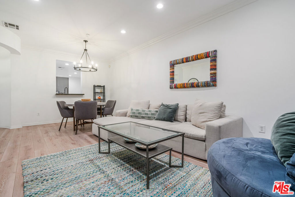5625 Crescent Park 126