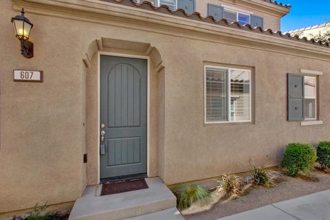 Photo of 607 Calle Vibrante, Palm Desert, CA 92211 (MLS # 219145955PS)
