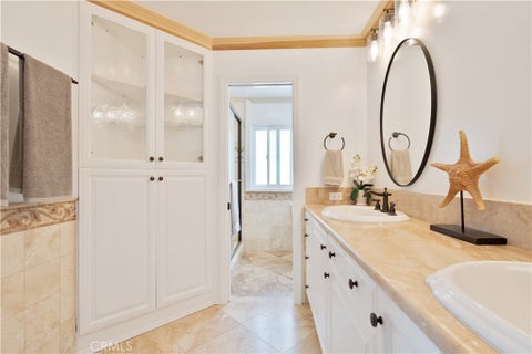 Tiny photo for 2355 Peninsula Rd, Oxnard, CA 93035 (MLS # SR26184971)