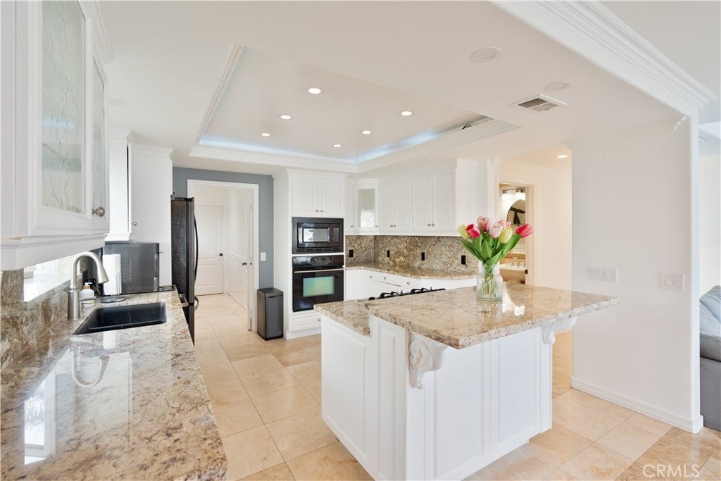2355 Peninsula
