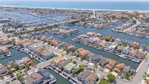 Tiny photo for 2355 Peninsula Rd, Oxnard, CA 93035 (MLS # SR26184971)