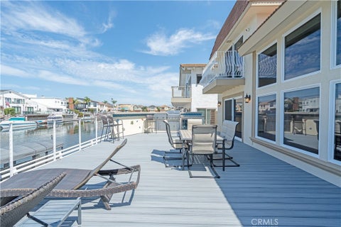 Tiny photo for 2355 Peninsula Rd, Oxnard, CA 93035 (MLS # SR26184971)