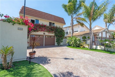 Tiny photo for 2355 Peninsula Rd, Oxnard, CA 93035 (MLS # SR26184971)
