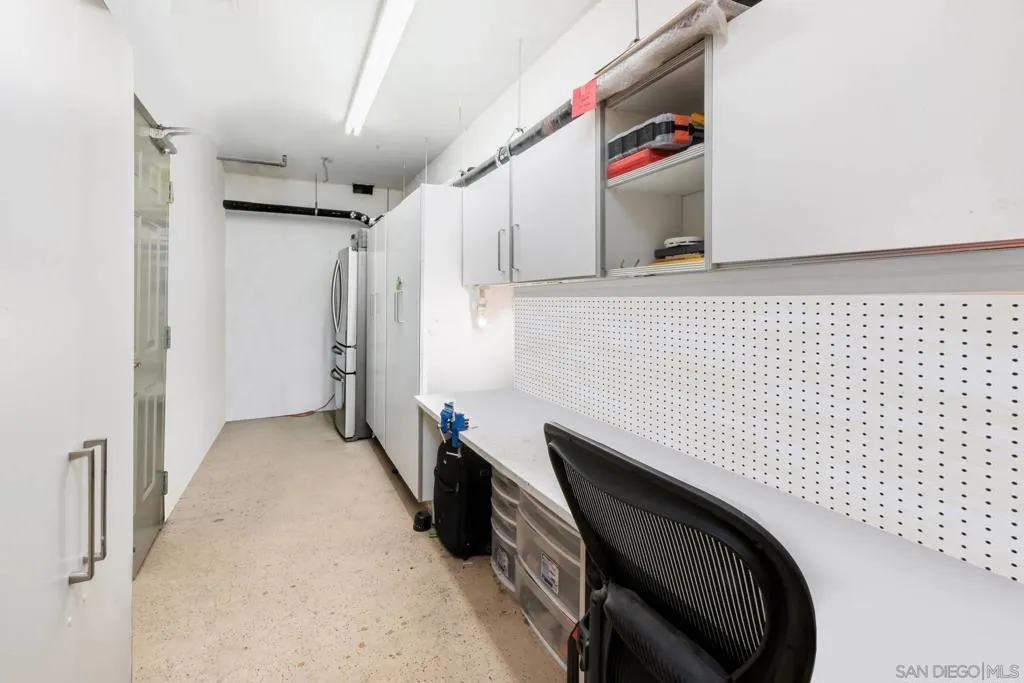 San Diego, California 92103, United States, 3 Bedrooms Bedrooms, ,3 BathroomsBathrooms,Residential,Active,16854