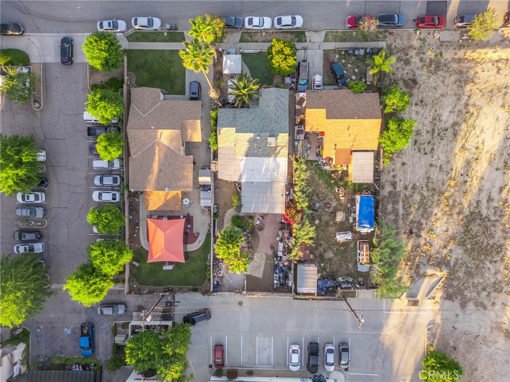 605 Ruiz Street