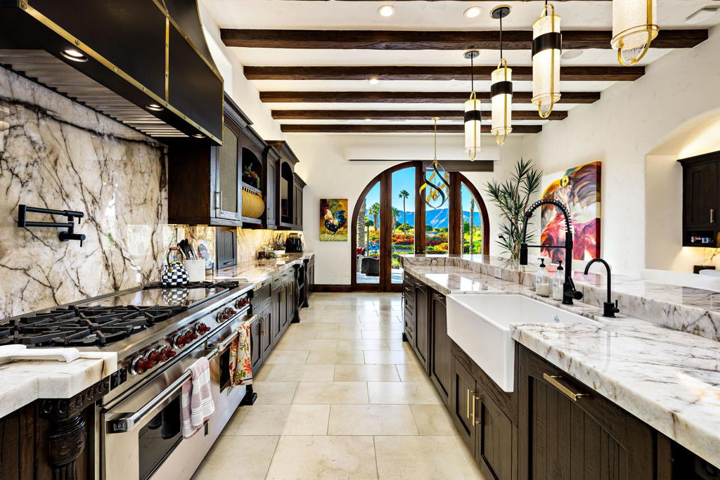 The Hideaway - Residential