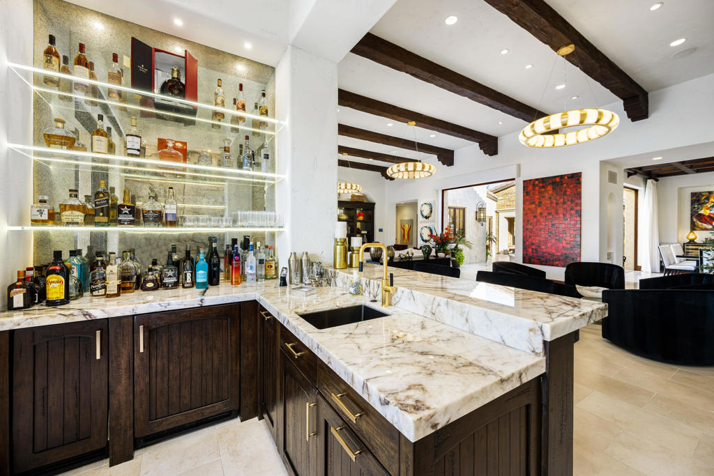 The Hideaway - Residential