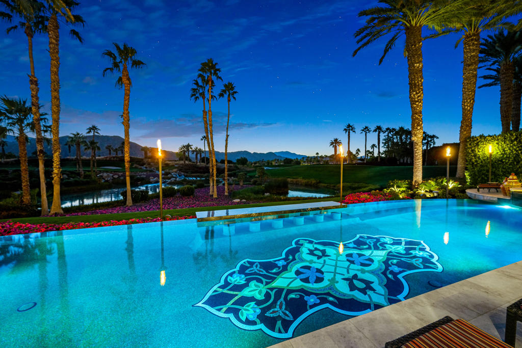 The Hideaway - Residential