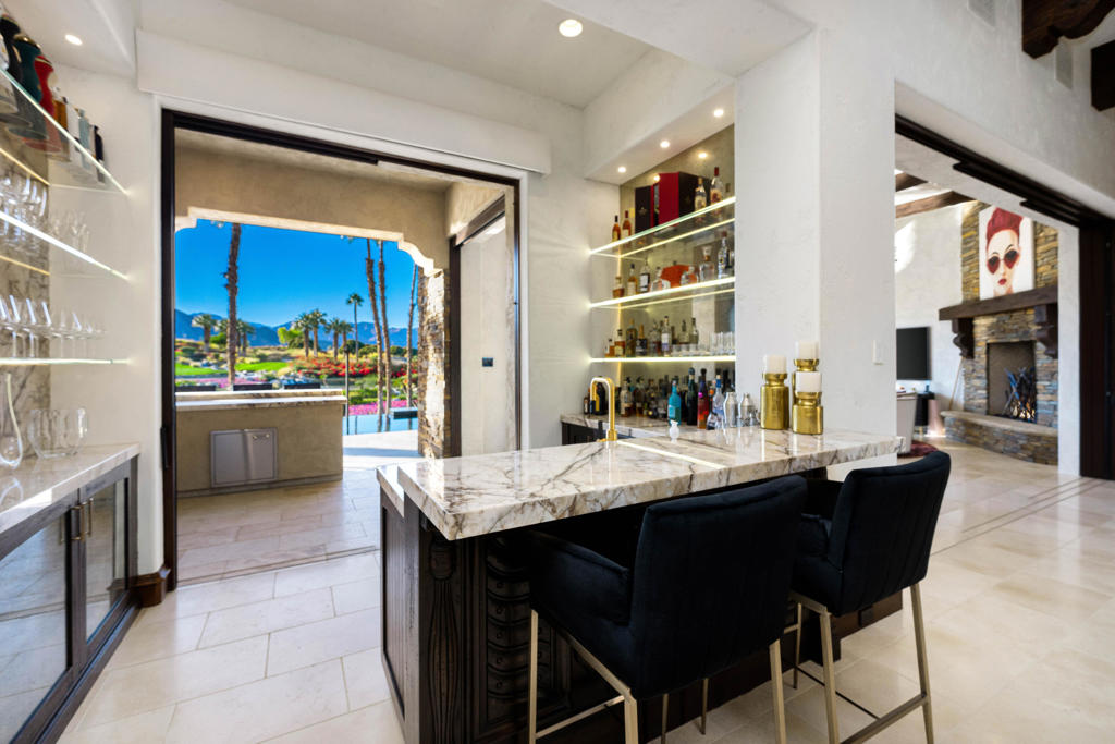 The Hideaway - Residential
