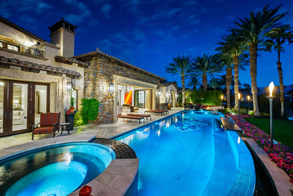The Hideaway - Residential