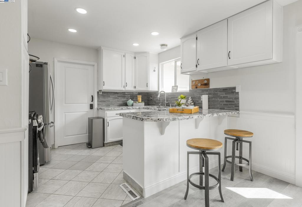 Not Listed - Residential