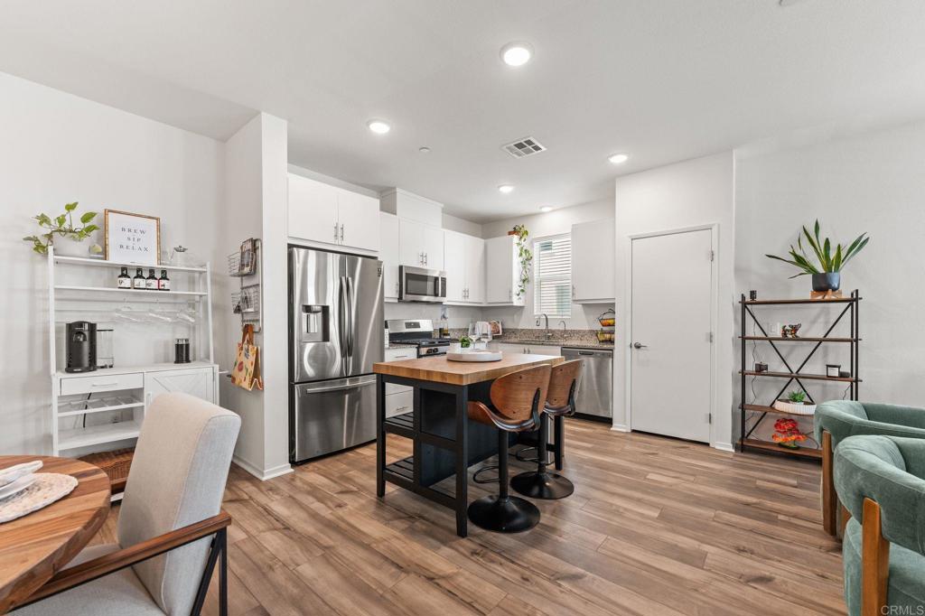 5494 Shorefront Drive 185