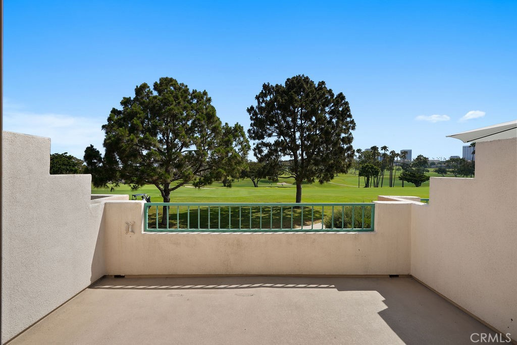 232 Villa Point Drive