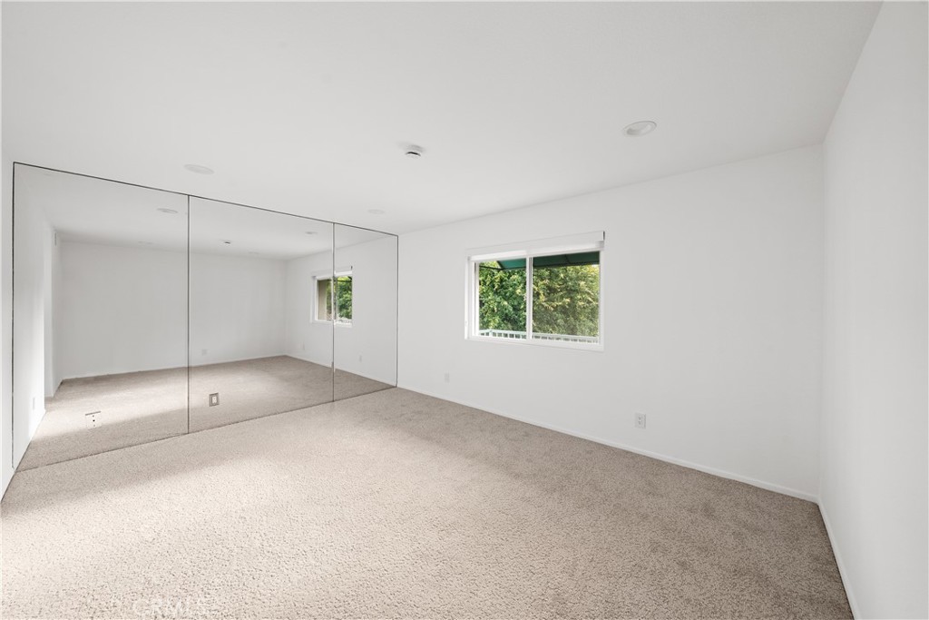 Villa Point (VILP) - Residential