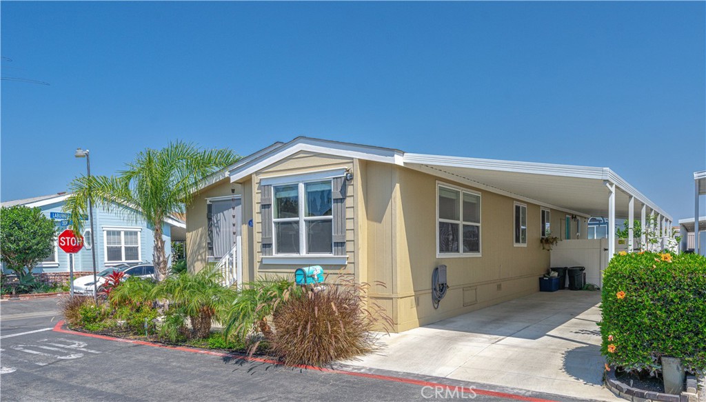 105 Crow Lane