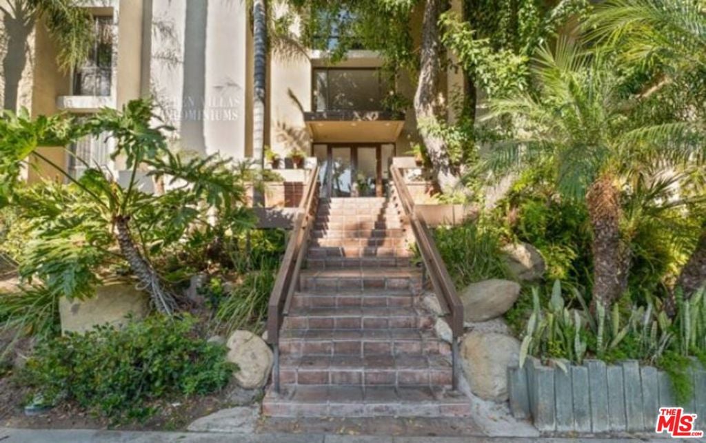 320 S Ardmore Avenue 316, Los Angeles CA 90020