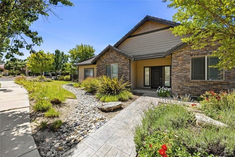 Tiny photo for 1802 Terrabella Court, Paso Robles, CA 93446 (MLS # NS26122605)