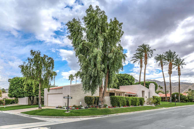 Dorado Villas - Residential