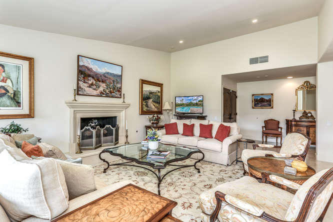 Dorado Villas - Residential