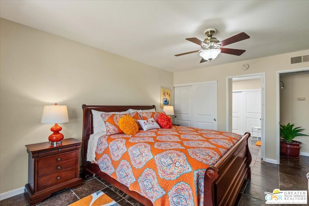 Sunrise Racquet Club - Residential