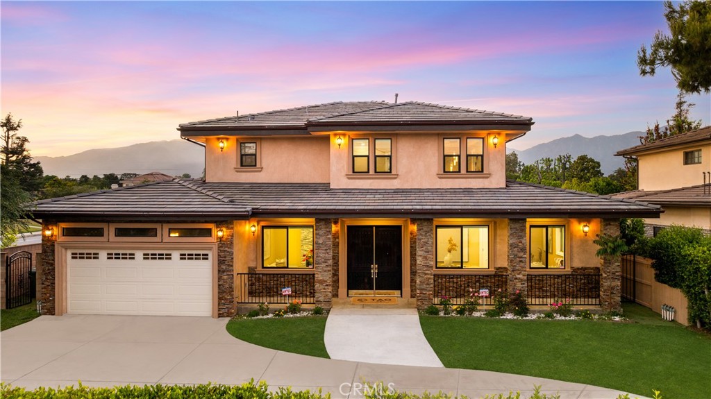 185 W Palm Drive