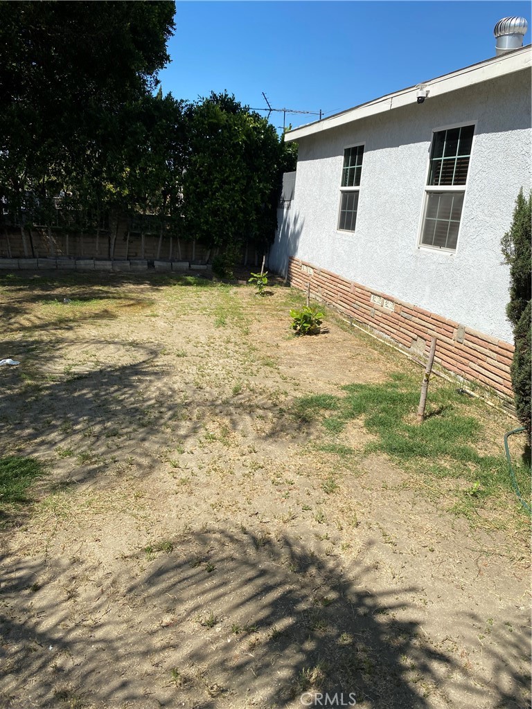 13601 Terra Bella Street