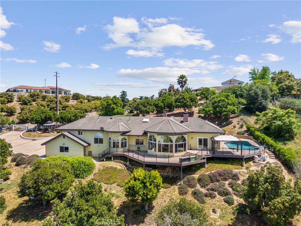 3520 Canonita Drive