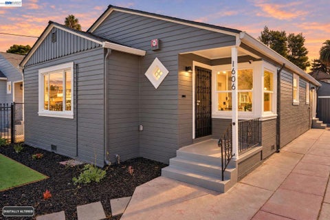 Photo of 1606 82nd Ave AVE, Oakland, CA 94621 (MLS # 41152415)