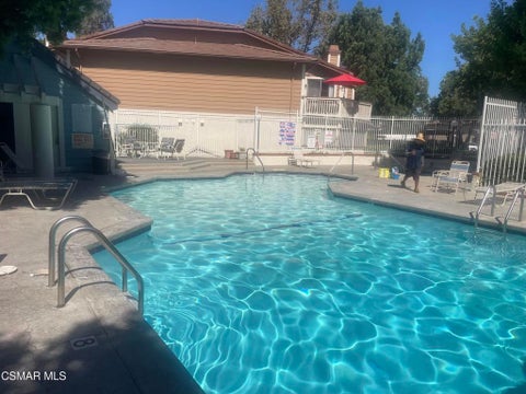 Photo of 2394 Pleasant Way #C, Thousand Oaks, CA 91362 (MLS # 226004058)