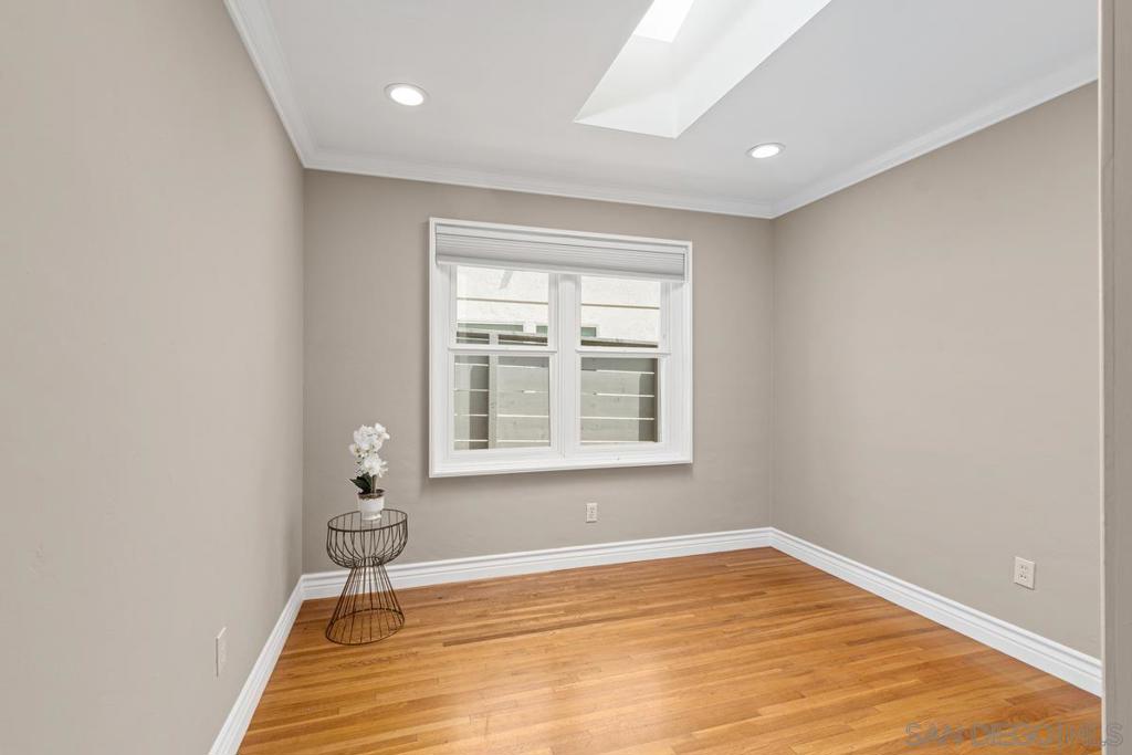 Ocean Beach - Residential