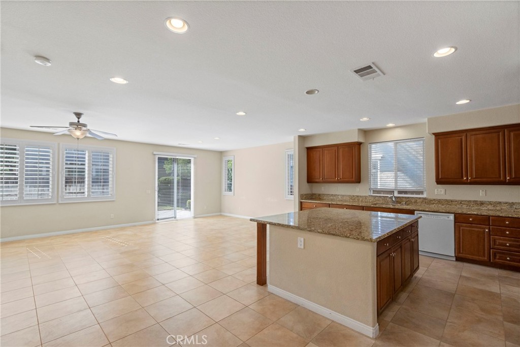 40342 Salem Way