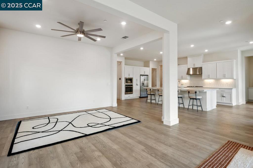 TRACY PARK - Residential