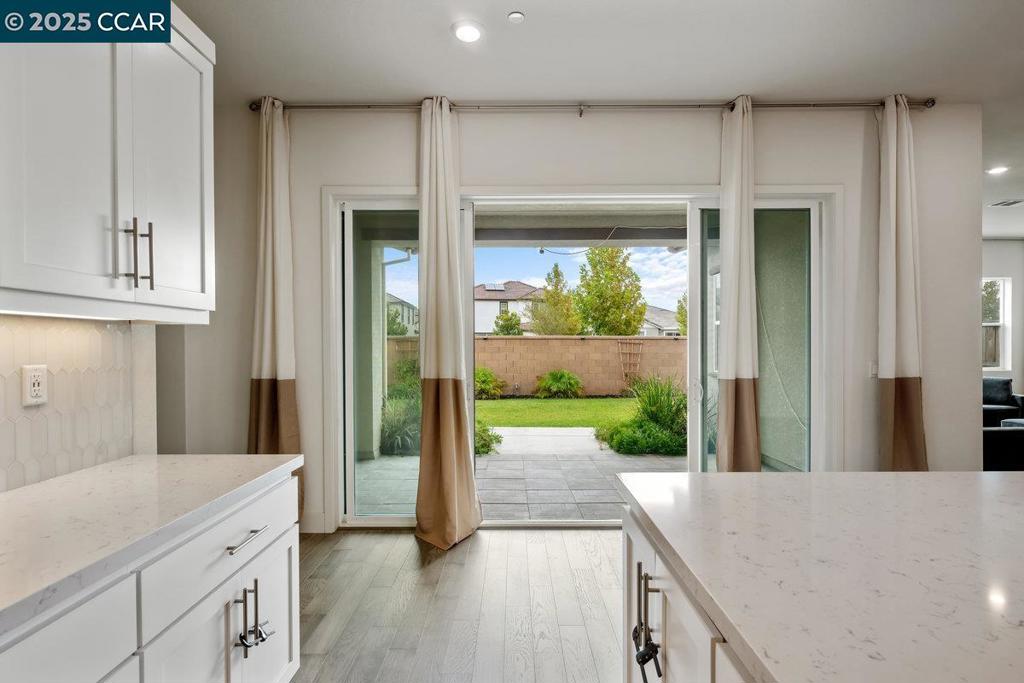 TRACY PARK - Residential