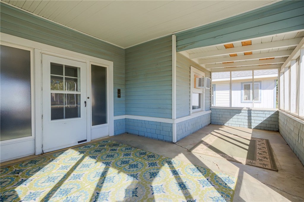 139 N Lassen