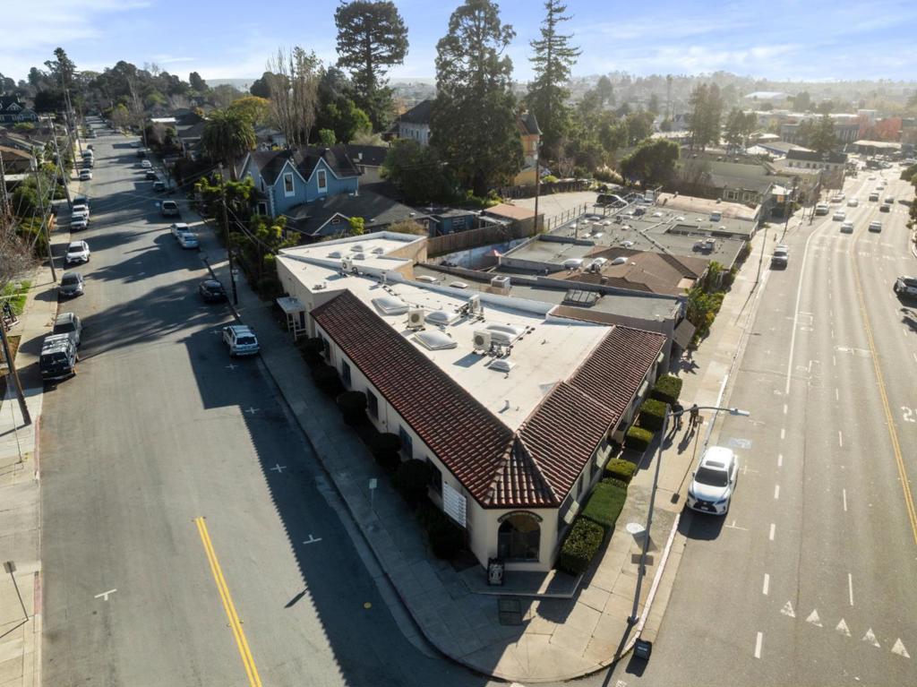 526540 Soquel Avenue