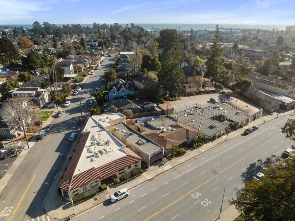 526540 Soquel Avenue