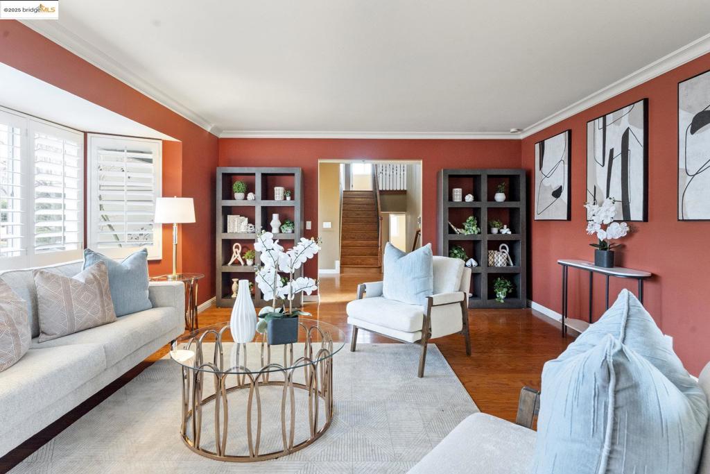 SEQUOYAH HILLS - Residential