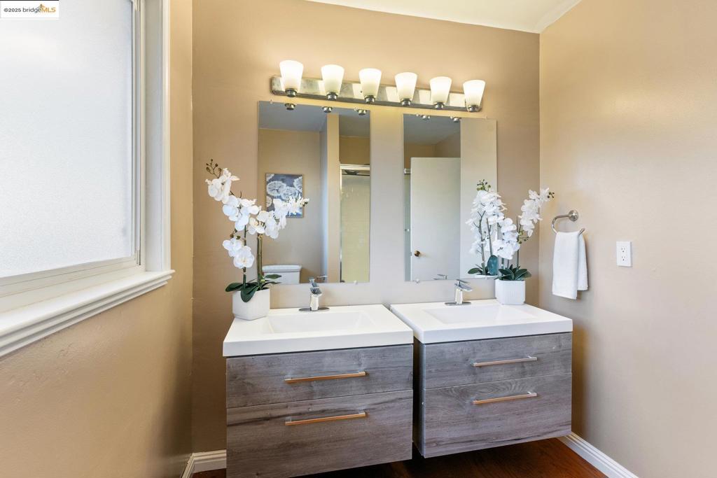 SEQUOYAH HILLS - Residential