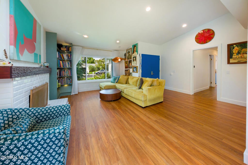 1600 Amador Lane