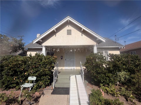 Photo of 1307 N Kenmore AVE, Los Angeles, CA 90027 (MLS # OC26184507)