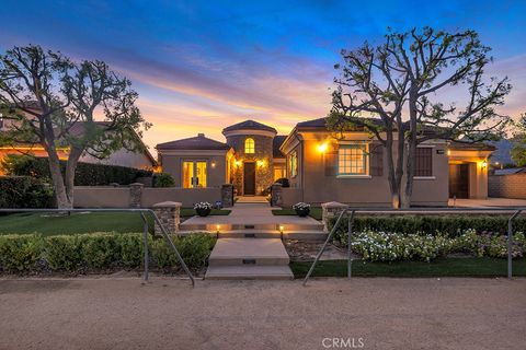 Photo of 9661 Shoup Avenue, Chatsworth, CA 91311 (MLS # SR25248796) Photo of 9661 Shoup Avenue, Chatsworth, CA 91311 (MLS # SR25248796)