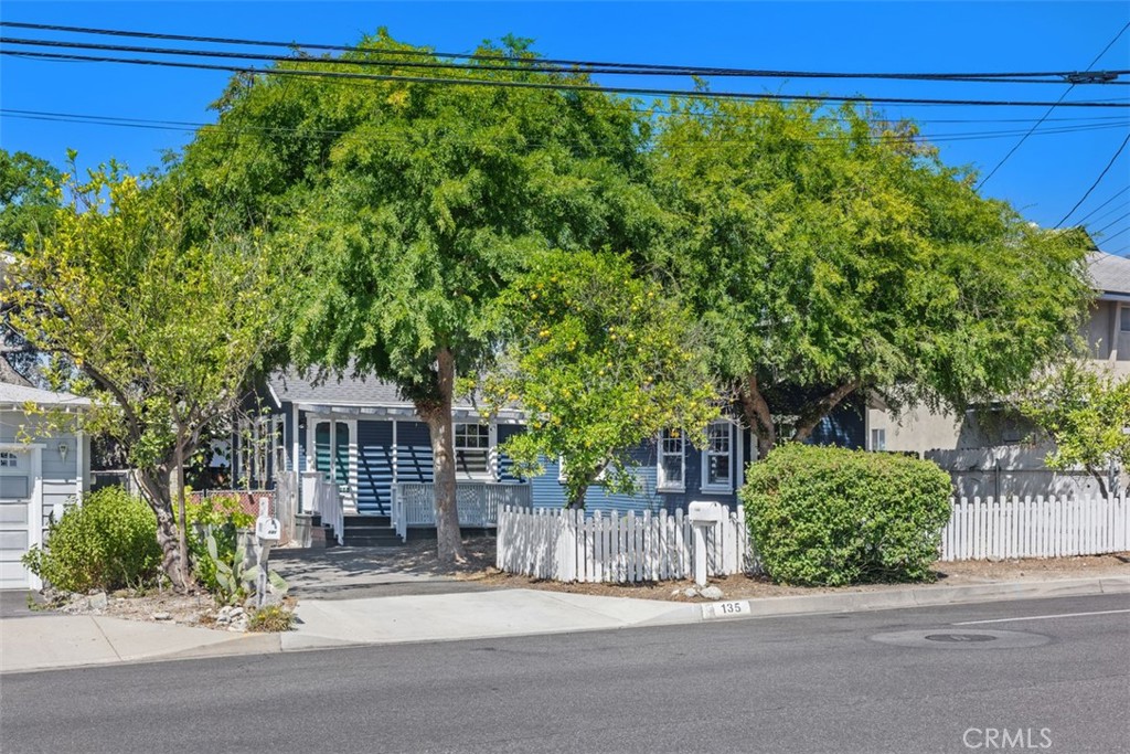 135 N Shamrock Avenue