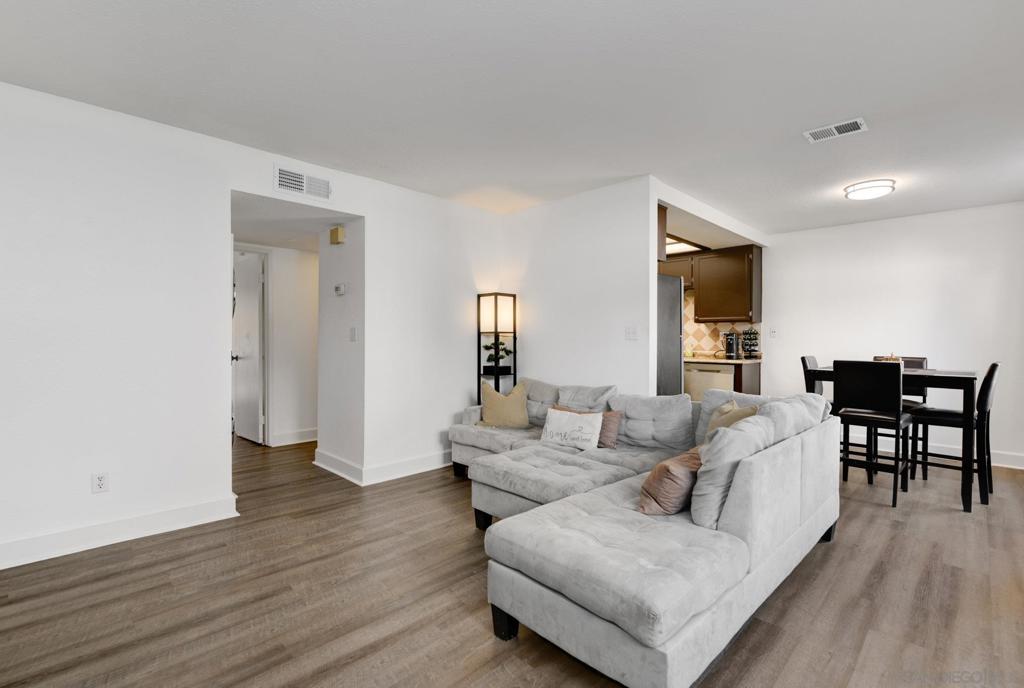 12650 Lakeshore Dr 149