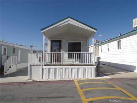 Photo of 12710 3rd ST ST #5, Yucaipa, CA 92399 (MLS # OC26222341)