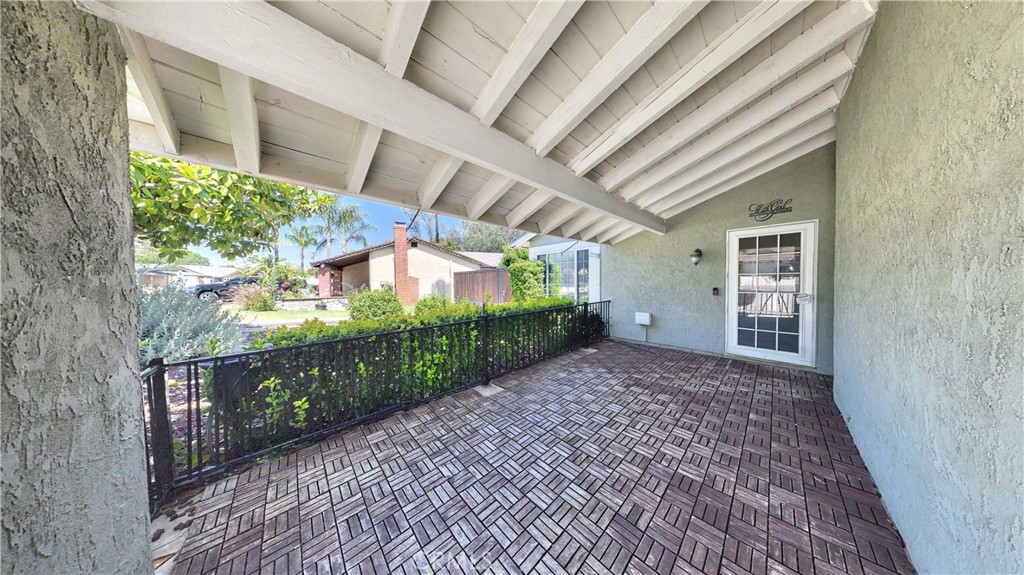 4053 Bayberry