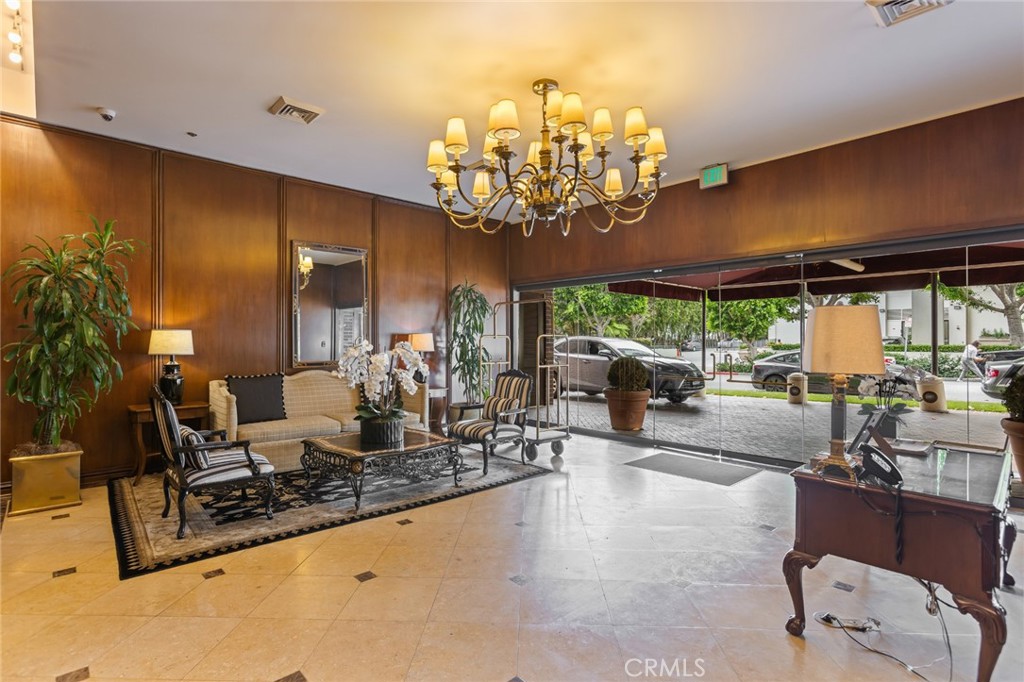 10550 Wilshire Boulevard 302